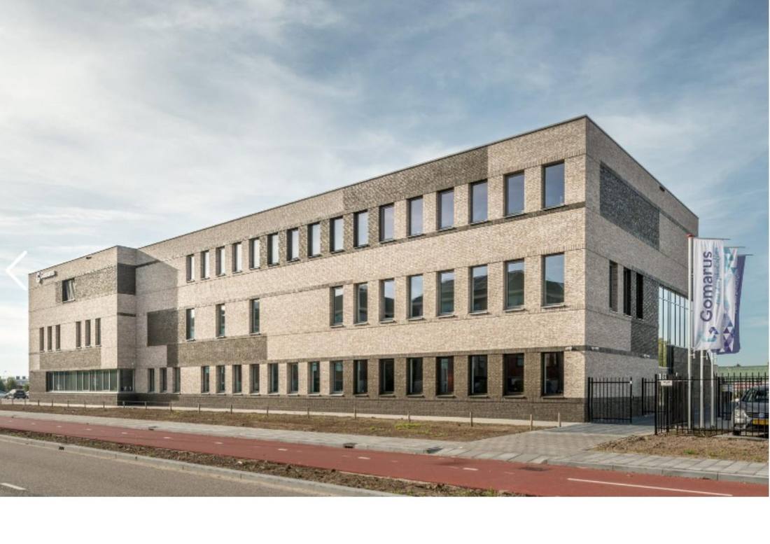 Het nieuwe schoolgebouw
